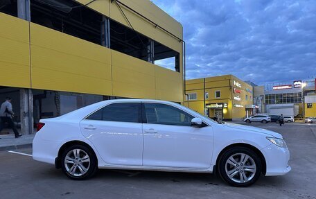 Toyota Camry, 2013 год, 1 450 000 рублей, 4 фотография