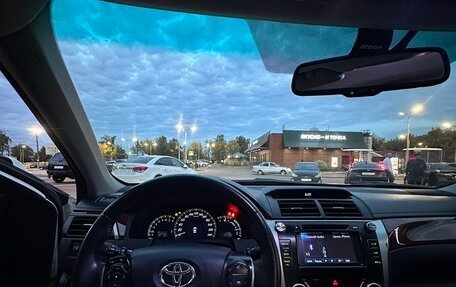 Toyota Camry, 2013 год, 1 450 000 рублей, 10 фотография
