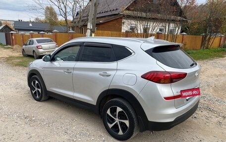 Hyundai Tucson III, 2018 год, 2 100 000 рублей, 3 фотография