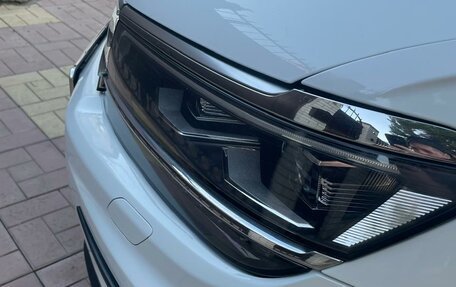 Volkswagen Tiguan II, 2018 год, 2 100 000 рублей, 15 фотография