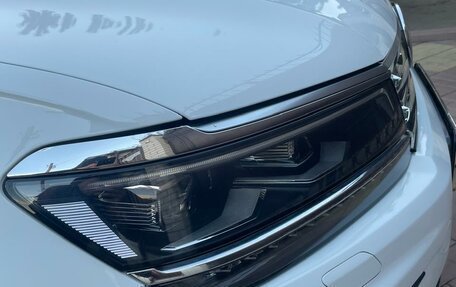 Volkswagen Tiguan II, 2018 год, 2 100 000 рублей, 16 фотография