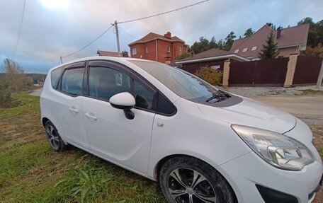 Opel Meriva, 2011 год, 620 000 рублей, 3 фотография