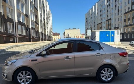 KIA Rio III рестайлинг, 2015 год, 870 000 рублей, 2 фотография