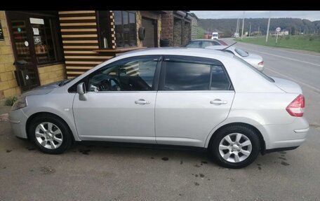 Nissan Tiida, 2008 год, 870 000 рублей, 3 фотография