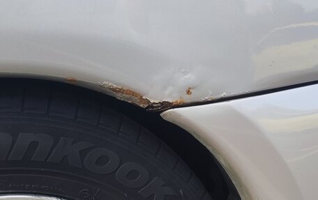 Mitsubishi Carisma I, 2000 год, 250 000 рублей, 10 фотография