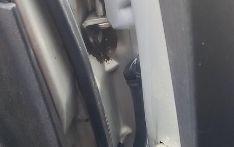 Mitsubishi Carisma I, 2000 год, 250 000 рублей, 21 фотография