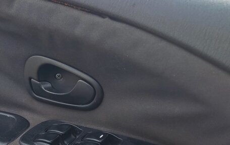 Mitsubishi Carisma I, 2000 год, 250 000 рублей, 22 фотография