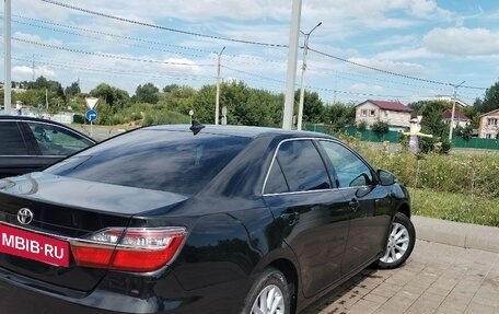 Toyota Camry, 2017 год, 2 100 000 рублей, 3 фотография