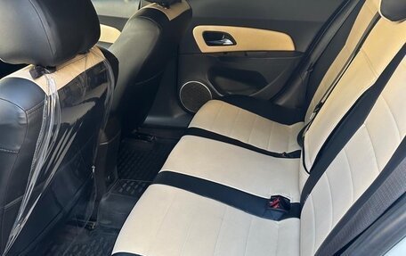 Chevrolet Cruze II, 2014 год, 680 000 рублей, 10 фотография