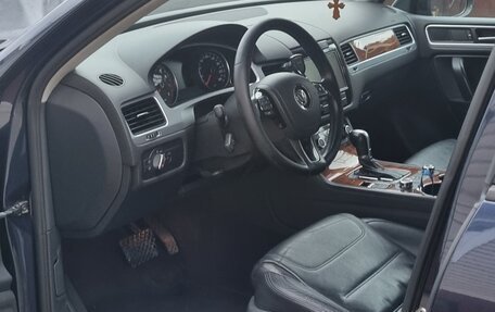 Volkswagen Touareg III, 2010 год, 1 690 000 рублей, 7 фотография