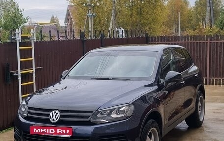 Volkswagen Touareg III, 2010 год, 1 690 000 рублей, 4 фотография