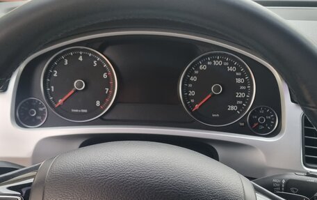 Volkswagen Touareg III, 2010 год, 1 690 000 рублей, 13 фотография