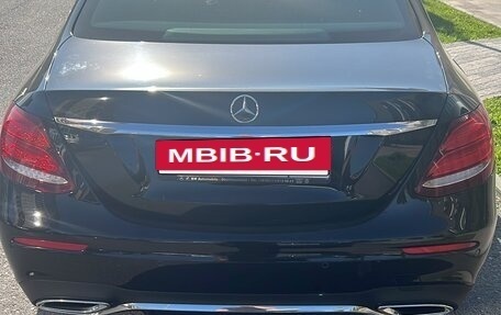 Mercedes-Benz E-Класс, 2019 год, 3 700 000 рублей, 2 фотография