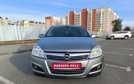 Opel Astra H, 2011 год, 850 000 рублей, 2 фотография