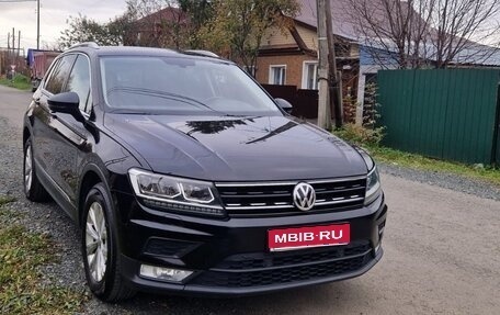 Volkswagen Tiguan II, 2017 год, 2 320 000 рублей, 1 фотография