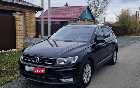 Volkswagen Tiguan II, 2017 год, 2 320 000 рублей, 4 фотография