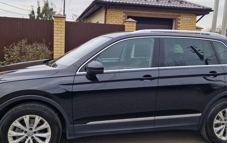 Volkswagen Tiguan II, 2017 год, 2 320 000 рублей, 14 фотография