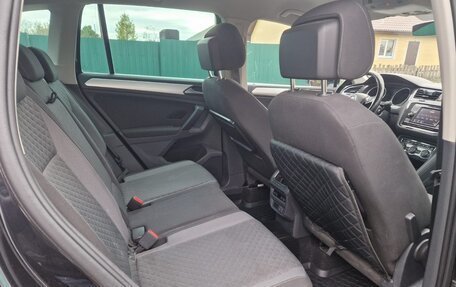 Volkswagen Tiguan II, 2017 год, 2 320 000 рублей, 19 фотография
