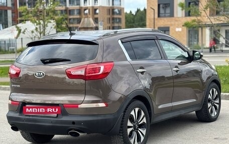 KIA Sportage III, 2011 год, 995 000 рублей, 2 фотография