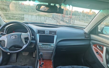 Toyota Camry, 2008 год, 1 150 000 рублей, 14 фотография