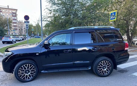 Toyota Land Cruiser 200, 2011 год, 3 190 000 рублей, 15 фотография