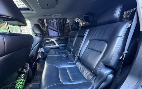 Toyota Land Cruiser 200, 2011 год, 3 190 000 рублей, 22 фотография