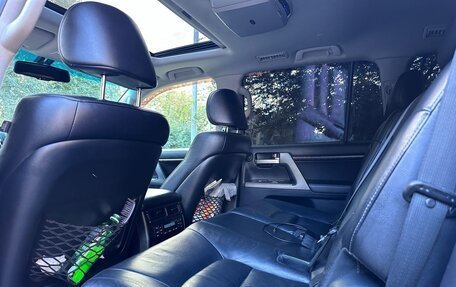 Toyota Land Cruiser 200, 2011 год, 3 190 000 рублей, 21 фотография