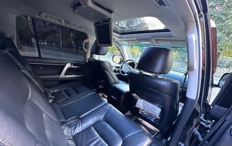 Toyota Land Cruiser 200, 2011 год, 3 190 000 рублей, 23 фотография