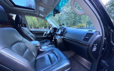 Toyota Land Cruiser 200, 2011 год, 3 190 000 рублей, 27 фотография