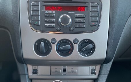 Ford Focus II рестайлинг, 2011 год, 697 000 рублей, 13 фотография