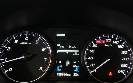 Mitsubishi Outlander III рестайлинг 3, 2014 год, 1 420 000 рублей, 20 фотография