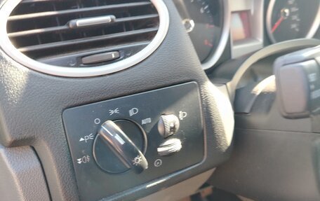 Ford Focus II рестайлинг, 2009 год, 620 000 рублей, 14 фотография