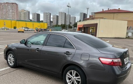 Toyota Camry, 2010 год, 1 400 000 рублей, 3 фотография