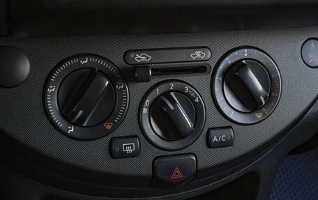 Nissan Note II рестайлинг, 2007 год, 655 000 рублей, 12 фотография