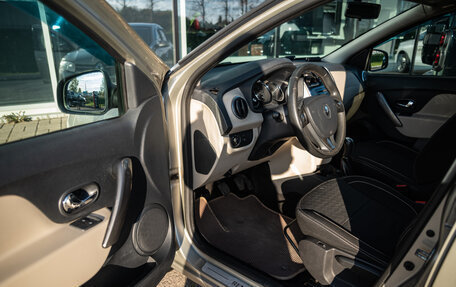 Renault Logan II, 2016 год, 630 000 рублей, 9 фотография