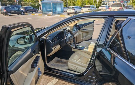 Toyota Camry, 2016 год, 2 430 000 рублей, 10 фотография