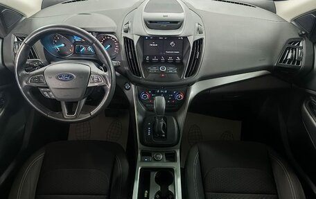 Ford Kuga III, 2018 год, 1 599 000 рублей, 9 фотография