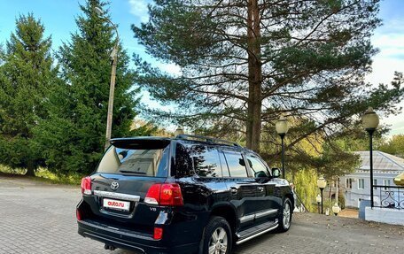 Toyota Land Cruiser 200, 2013 год, 2 850 000 рублей, 12 фотография