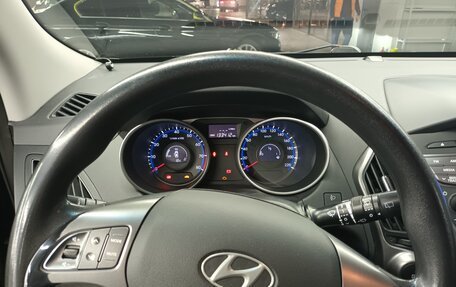 Hyundai ix35 I рестайлинг, 2015 год, 1 150 000 рублей, 9 фотография