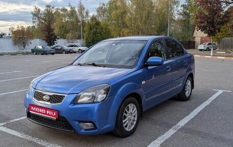 KIA Rio II, 2010 год, 585 000 рублей, 1 фотография