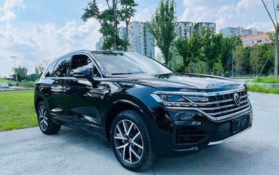 Volkswagen Touareg III, 2022 год, 4 990 000 рублей, 1 фотография