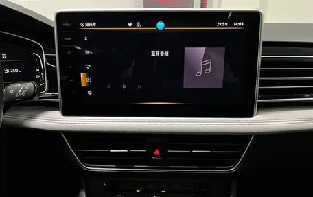 Volkswagen Tiguan II, 2022 год, 1 903 555 рублей, 16 фотография