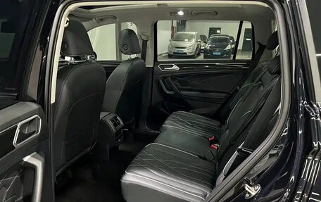 Volkswagen Tiguan II, 2022 год, 1 903 555 рублей, 15 фотография