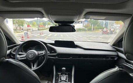 Mazda 3, 2021 год, 1 700 000 рублей, 10 фотография