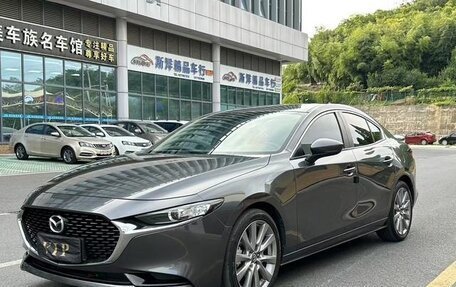Mazda 3, 2021 год, 1 700 000 рублей, 3 фотография