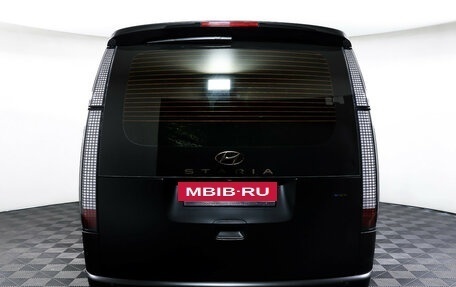 Hyundai Staria, 2022 год, 4 988 000 рублей, 6 фотография