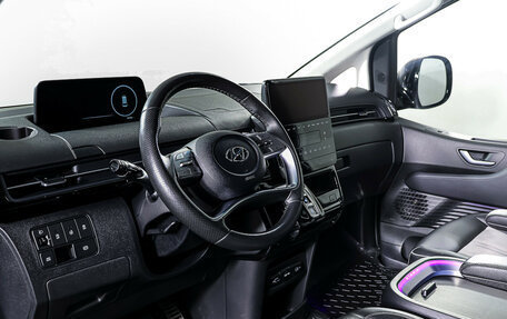 Hyundai Staria, 2022 год, 4 988 000 рублей, 15 фотография