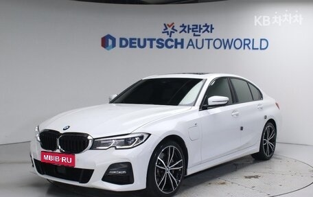BMW 3 серия, 2021 год, 2 900 000 рублей, 1 фотография
