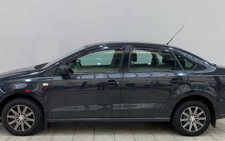 Volkswagen Polo VI (EU Market), 2011 год, 649 000 рублей, 2 фотография