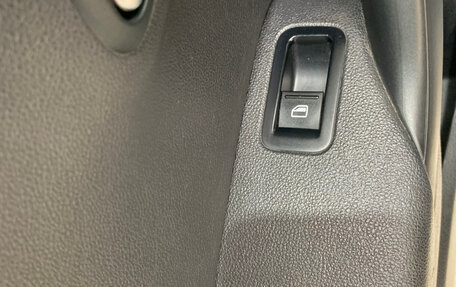 Volkswagen Polo VI (EU Market), 2011 год, 649 000 рублей, 18 фотография